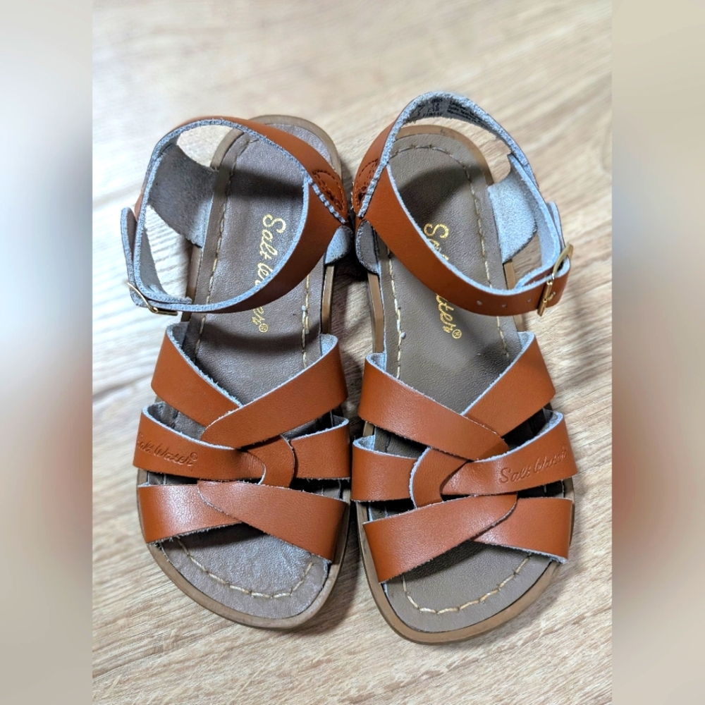 Saltwater Sandals Sz. Youth 13